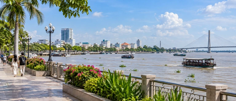 City scene: Cần Thơ