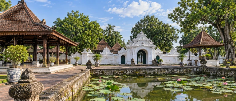 City scene: Cirebon