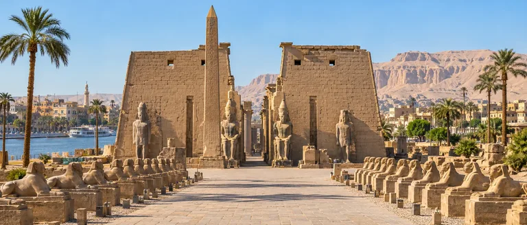 City scene: Luxor