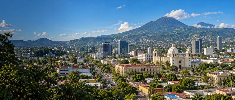 City scene: San Salvador