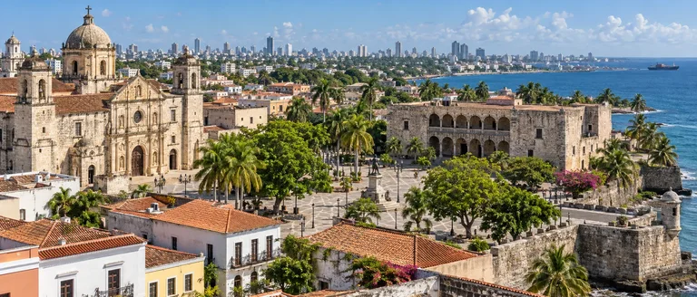 City scene: Santo Domingo