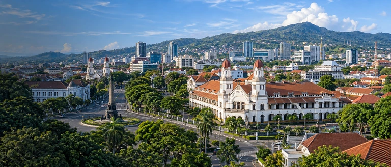 City scene: Semarang