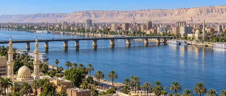 City scene: Sohag