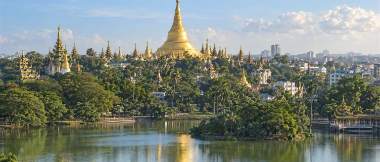 City scene: Yangon